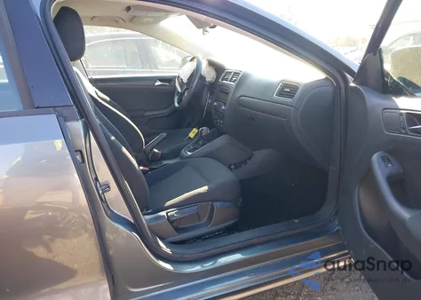 2011 Volkswagen Jetta 2.0L S из США, поврежденный, VIN 3VW2K7AJ4BM068513